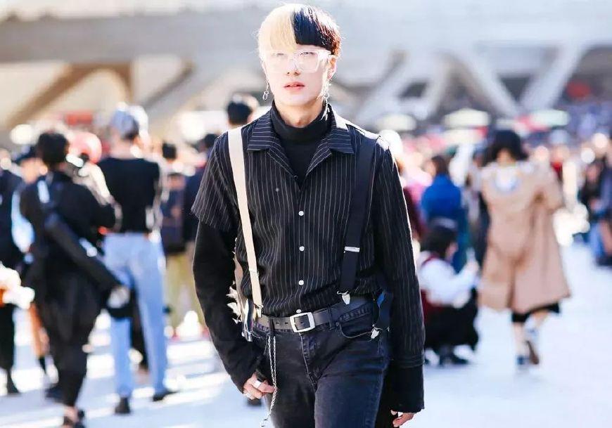 最新時(shí)尚男性穿搭，友情與時(shí)尚的溫馨交融之旅