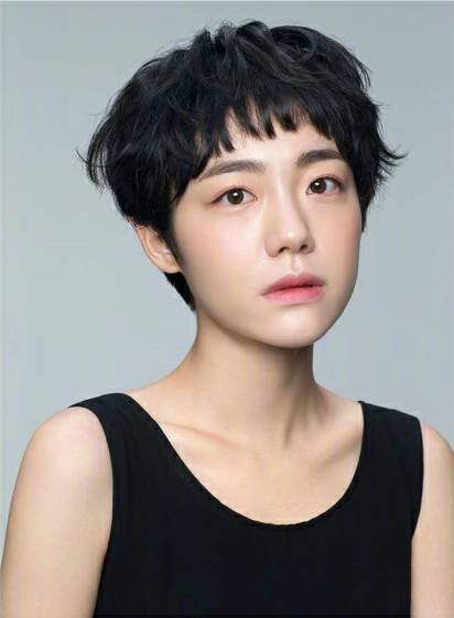 韓國女性短發(fā)潮流發(fā)型，時尚變遷與多元觀點探索