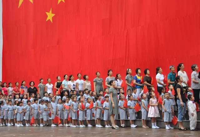 國歌比賽，激發(fā)愛國熱情，傳承文化精神之魂