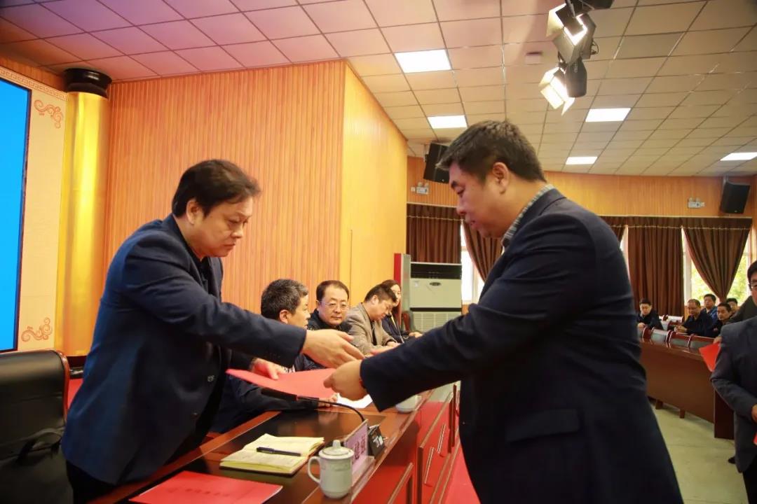 靈寶最新人事調(diào)整激發(fā)潛能，自信與成就感并存的變化之道