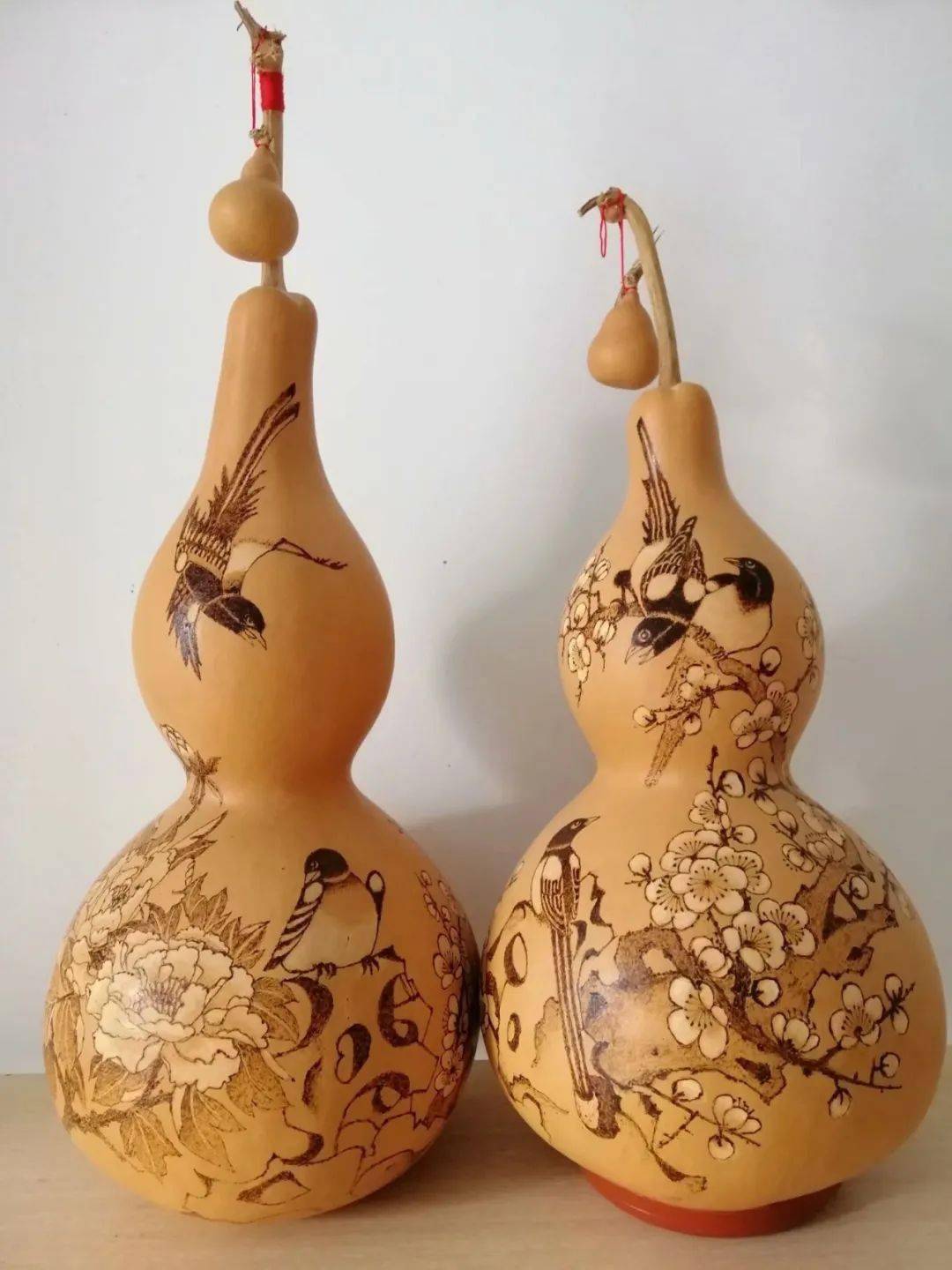 “最新葫蘆烙藝作品”,最新葫蘆烙藝作品?驚艷你的藝術(shù)世界??