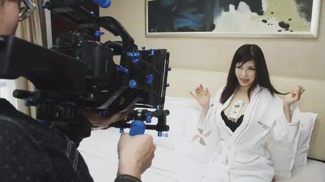 關(guān)于觀看AV電影與自我成長(zhǎng)，自信與力量的探索旅程（警示，內(nèi)容涉黃）