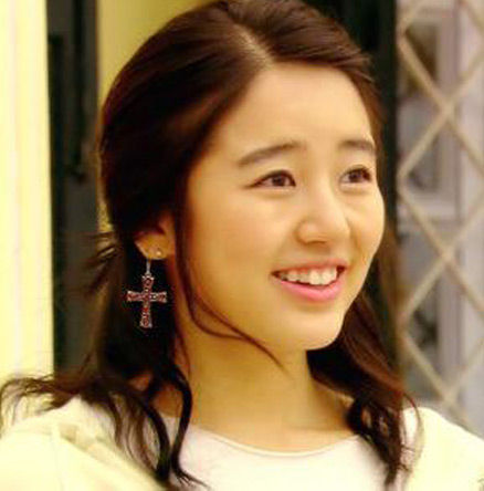 星光熠熠下的明星八字勵志之旅