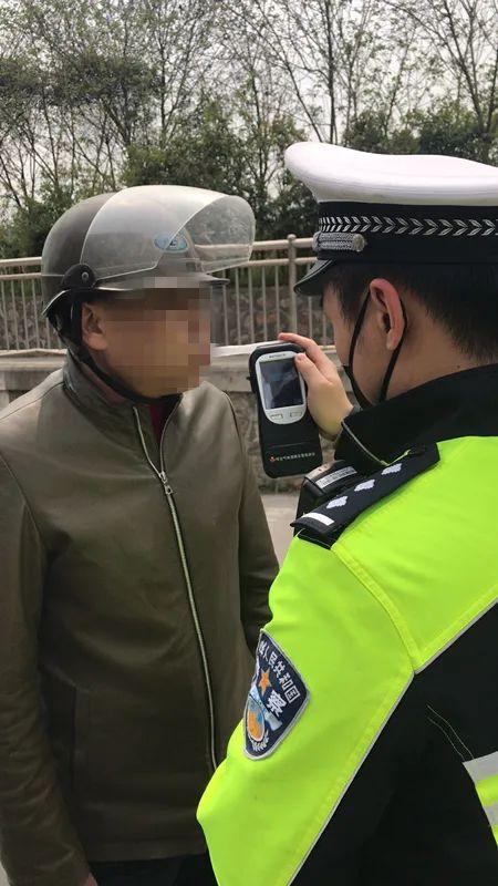 丹陽(yáng)交通事故最新報(bào)道與小巷深處的獨(dú)特美食探索