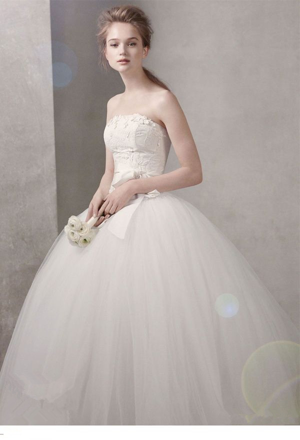 最新款婚紗照，愛(ài)的綻放與友情的紐帶時(shí)光紀(jì)念冊(cè)