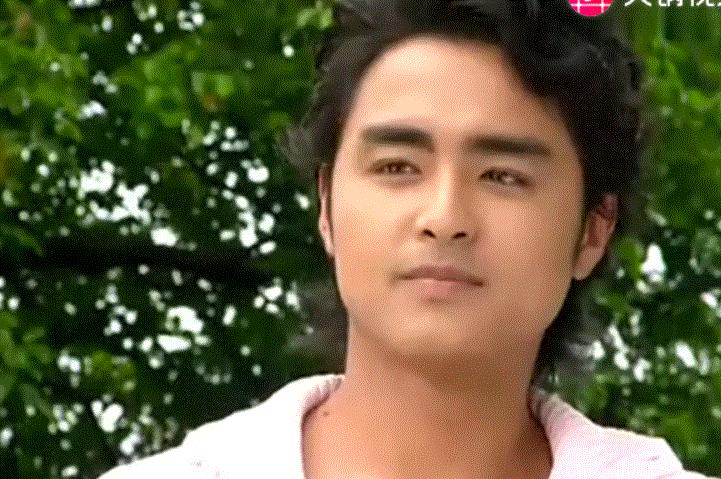 明道最新動(dòng)態(tài)揭秘，明星幕后的故事浮出水面。